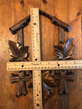 Load image into Gallery viewer, NEW : Front Trim Piece for Traditional Cuckoo Clock