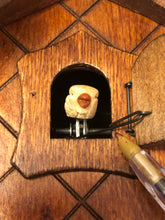 Load image into Gallery viewer, VINTAGE - Hönes One Day Cuckoo Clock