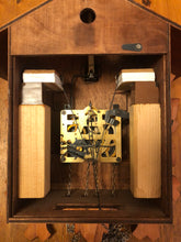 Load image into Gallery viewer, VINTAGE - Hönes One Day Cuckoo Clock
