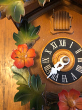 Load image into Gallery viewer, VINTAGE : Small, Uniquely Painted Cuckoo Clock (one day movement)

