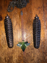 Load image into Gallery viewer, VINTAGE : Small, Uniquely Painted Cuckoo Clock (one day movement)
