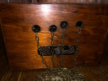 Load image into Gallery viewer, VINTAGE : Hönes Well Carved Eight Day Chalet with Bird’s Nest
