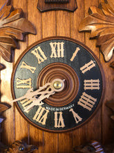 Load image into Gallery viewer, VINTAGE : Hönes Well Carved Eight Day Chalet with Bird’s Nest
