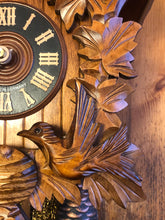 Load image into Gallery viewer, VINTAGE : Hönes Well Carved Eight Day Chalet with Bird’s Nest
