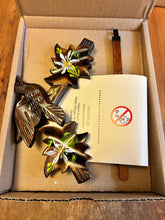Load image into Gallery viewer, NEW IN STOCK - Quartz Traditional Cuckoo Clock with Handpainted Edelweiss Flowers (with music)
