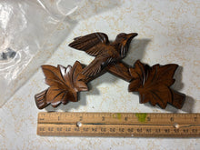 Load image into Gallery viewer, Vintage : Topper for a Traditional Cuckoo Clock (6 inch)
