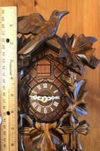 Load image into Gallery viewer, Vintage - Well Carved One Day Cuckoo
