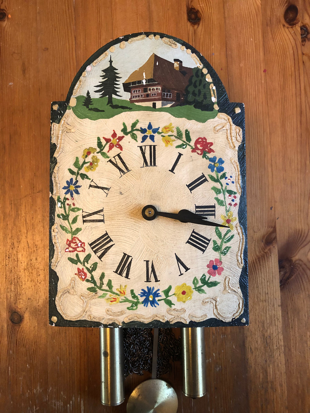 VINTAGE - Lackschilduhr Clock (German Sheild Clock)